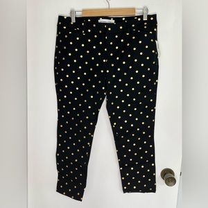 Old Navy Pixie Cropped Pants